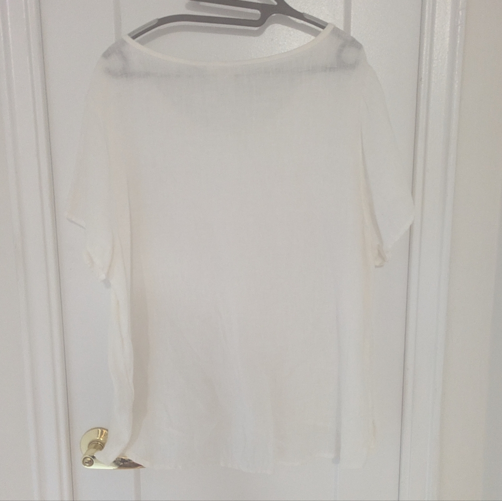 Linen Top - Picture 8 of 8